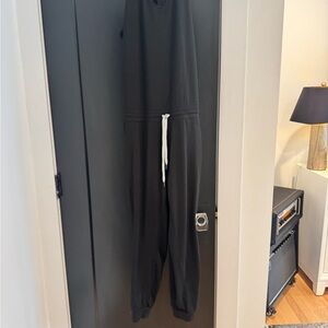 Vuori Black Jumpsuit with White Drawstring